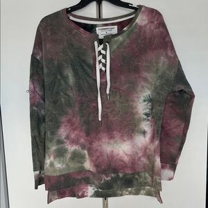 Casual Comfort Tie-Dye Lace-Up Sweatshirt